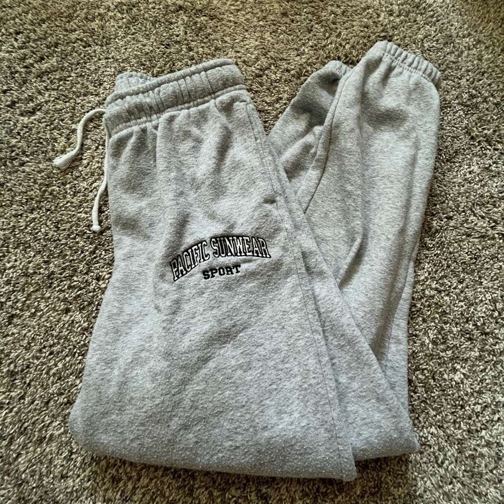 grey pacsun sweatpants size small